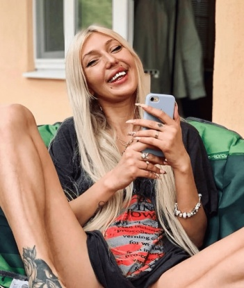 Вася